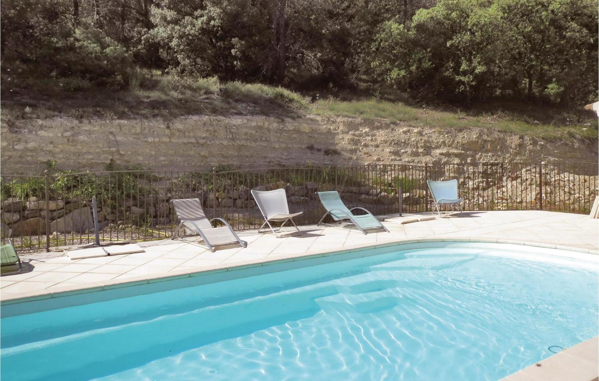 Awesome Home In Bollene With Wifi Extérieur photo