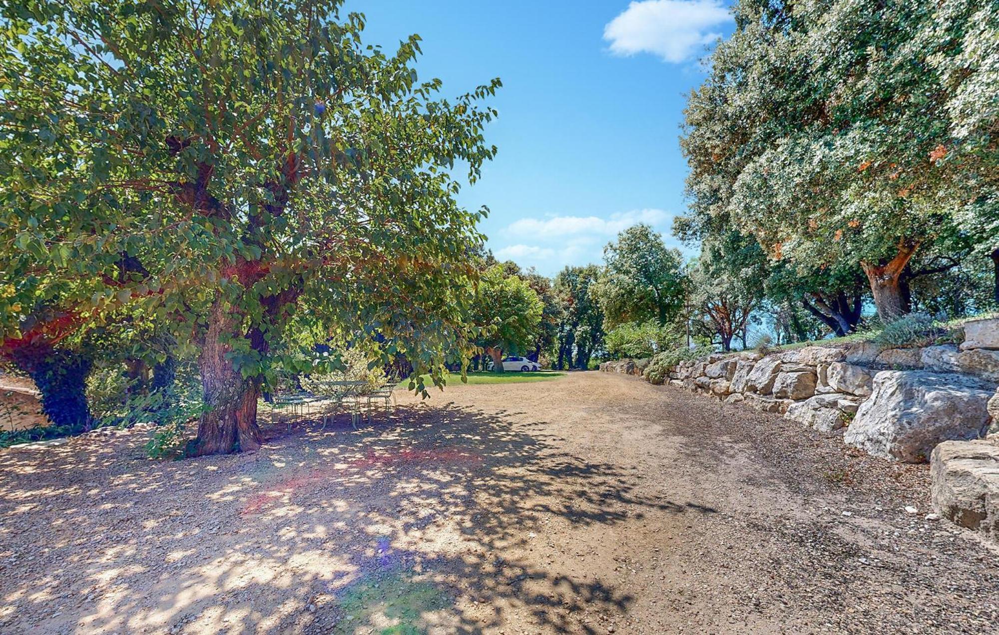 Awesome Home In Bollene With Wifi Extérieur photo