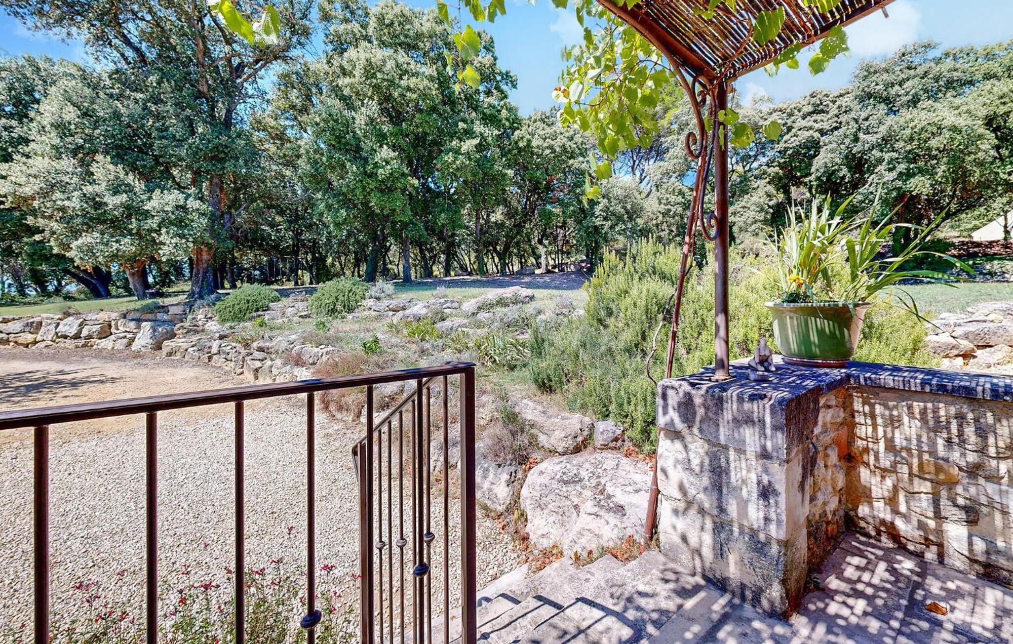 Awesome Home In Bollene With Wifi Extérieur photo