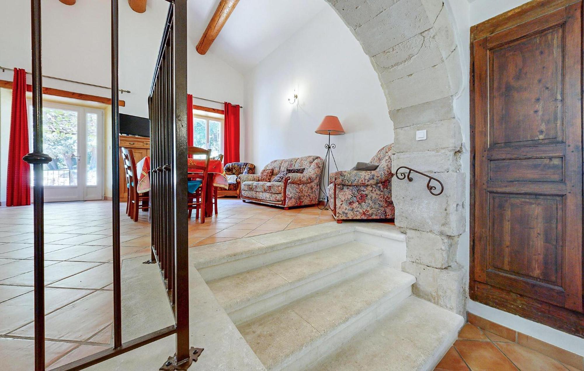 Awesome Home In Bollene With Wifi Extérieur photo